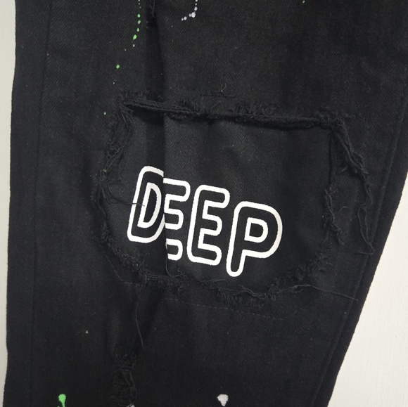 Unbranded Men's Black Distressed Jeans with Green Accents Sz 30 - Picture 9 of 10